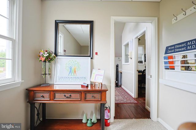 209 OLD WATERFORD RD NW, Leesburg, VA 20176