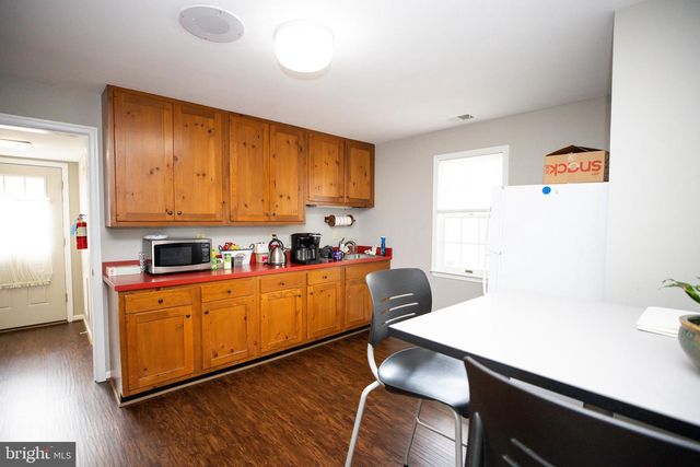 209 OLD WATERFORD RD NW, Leesburg, VA 20176