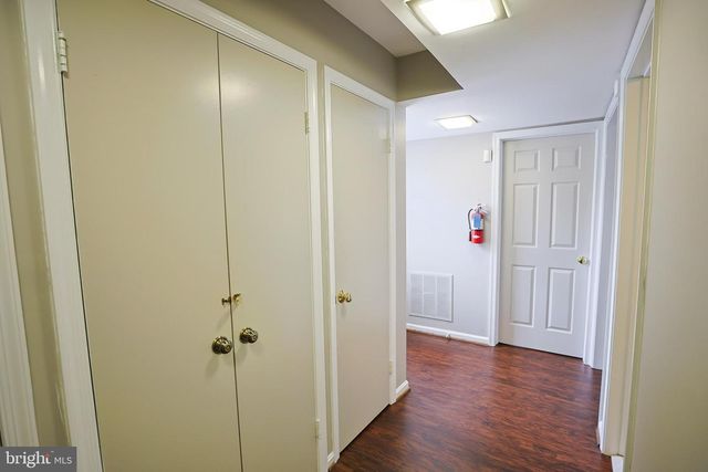 209 OLD WATERFORD RD NW, Leesburg, VA 20176