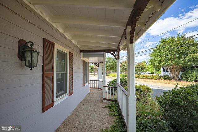 209 OLD WATERFORD RD NW, Leesburg, VA 20176