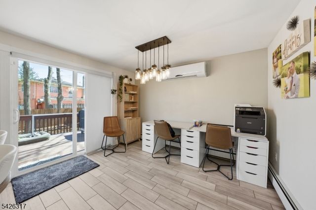 6 Woodport Ave, Jefferson Twp., NJ 07849