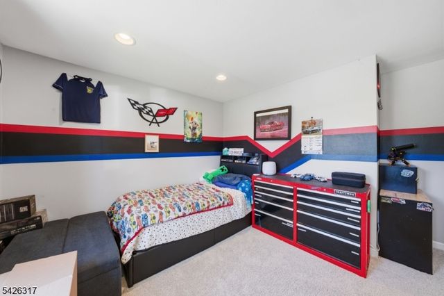 6 Woodport Ave, Jefferson Twp., NJ 07849