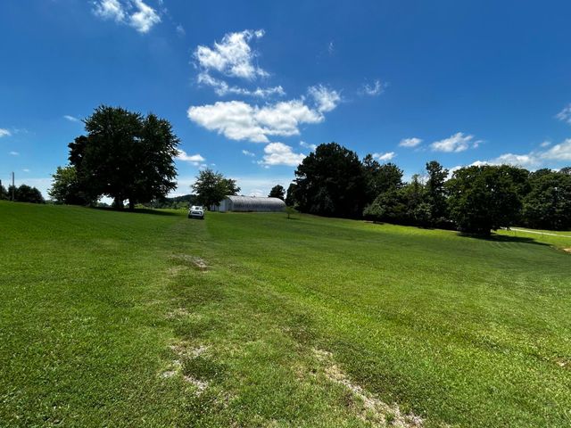 573 S Judd Road, Decatur, TN 37322