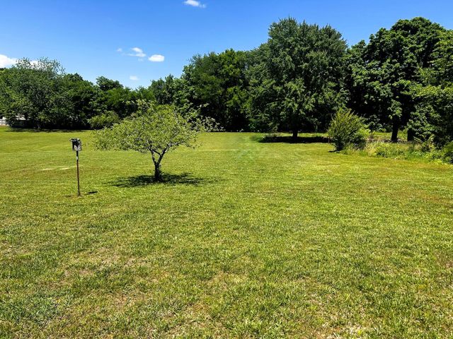 573 S Judd Road, Decatur, TN 37322