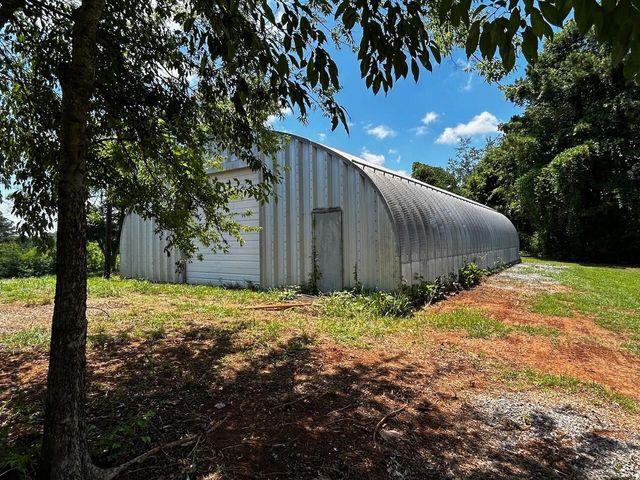 573 S Judd Road, Decatur, TN 37322