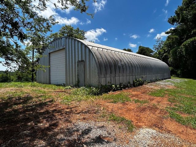 573 S Judd Road, Decatur, TN 37322