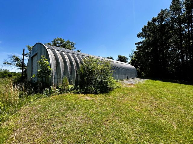 573 S Judd Road, Decatur, TN 37322