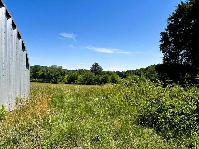 573 S Judd Road, Decatur, TN 37322