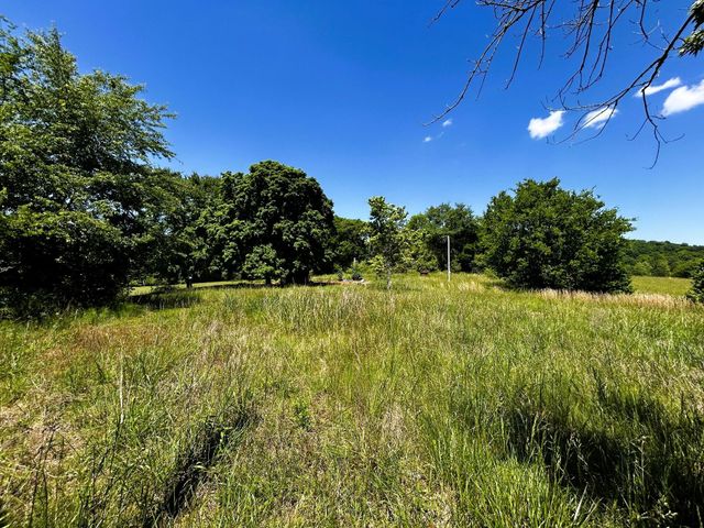 573 S Judd Road, Decatur, TN 37322