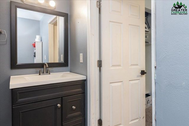 3483 ERIN DRIVE, North Pole, AK 99705