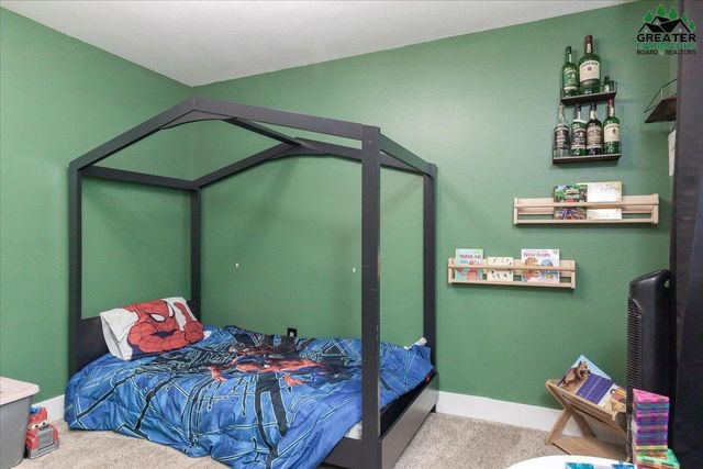 3483 ERIN DRIVE, North Pole, AK 99705