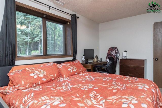 3483 ERIN DRIVE, North Pole, AK 99705