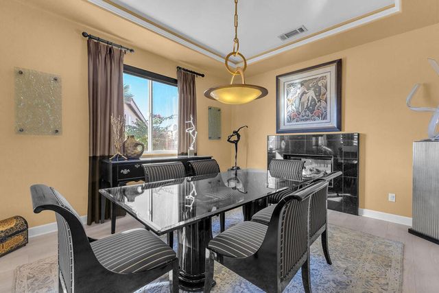 74080 Portola Pointe Lane, Palm Desert, CA 92211