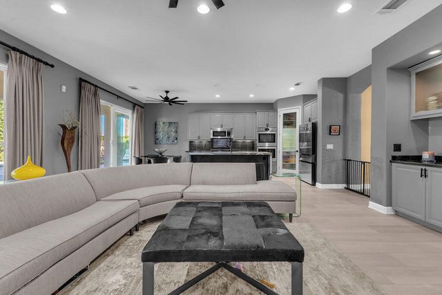 74080 Portola Pointe Lane, Palm Desert, CA 92211