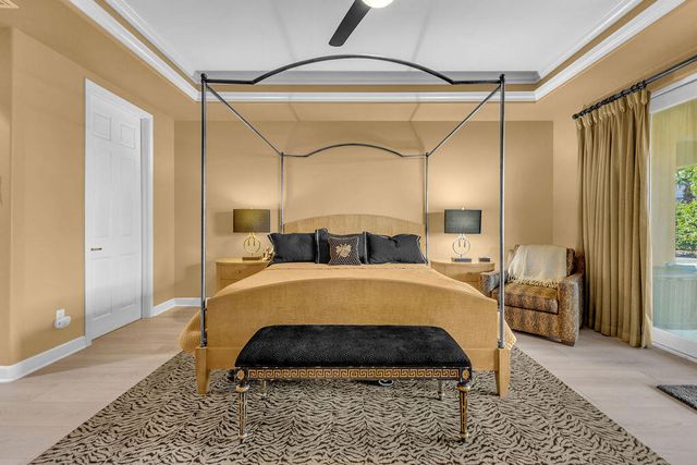 74080 Portola Pointe Lane, Palm Desert, CA 92211