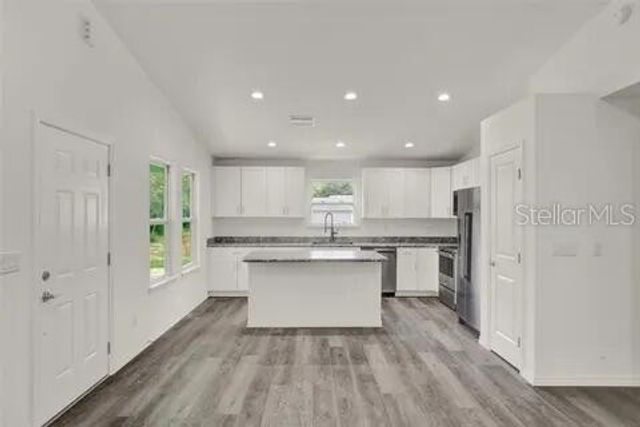 40091 OAKRIDGE DRIVE, Lady Lake, FL 32159