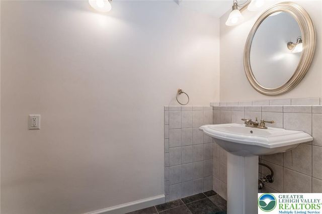 3884 Route 212, Springfield Twp, PA 18077