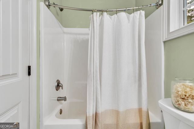 111 Caraway Road, Locust Grove, GA 30248