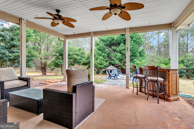 111 Caraway Road, Locust Grove, GA 30248