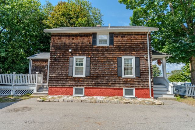 135 Thurber Ave, Somerset, MA 02725