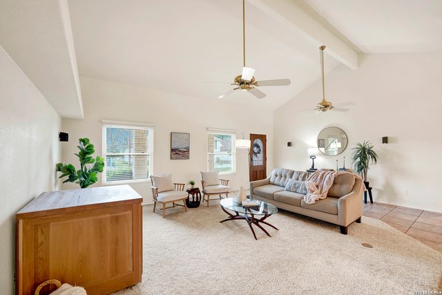 174 Edgewood, Bandera, TX 78003