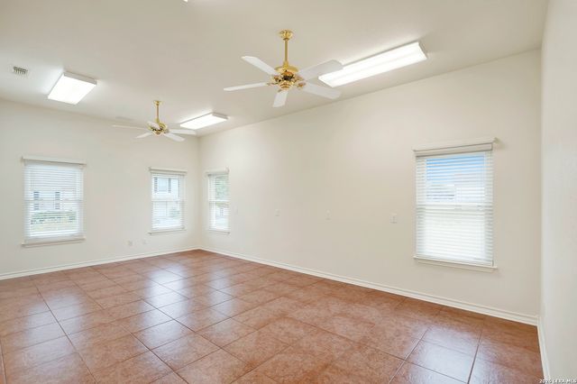 174 Edgewood, Bandera, TX 78003