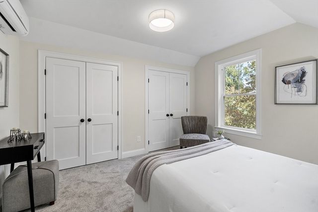 96 Princeton Street 2, Chelmsford, MA 01863