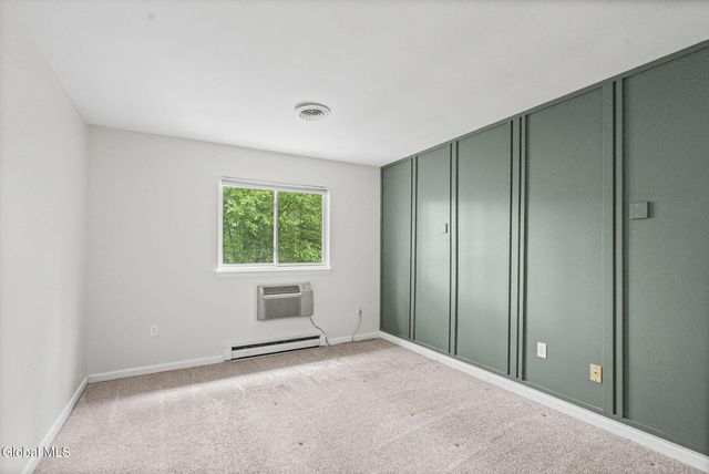 23B Woodcliffe Drive 23b, Clifton Park, NY 12065