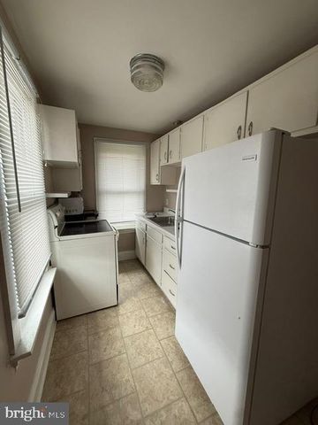 116 N ENOLA DR, Enola, PA 17025