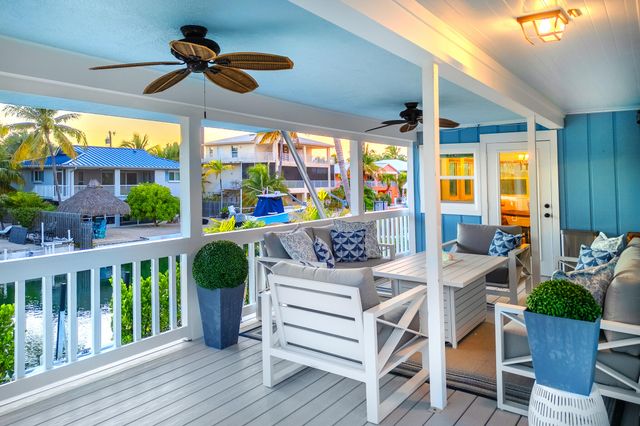 876 Gulf Drive, Summerland Key, FL 33042