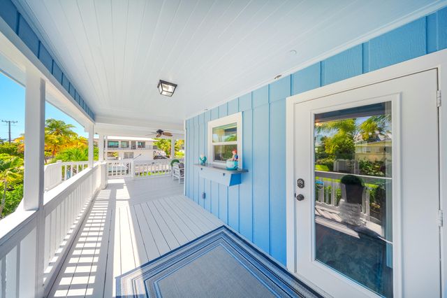 876 Gulf Drive, Summerland Key, FL 33042