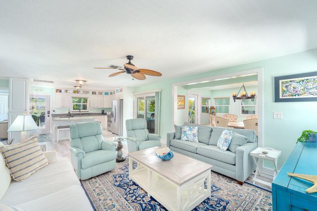 876 Gulf Drive, Summerland Key, FL 33042