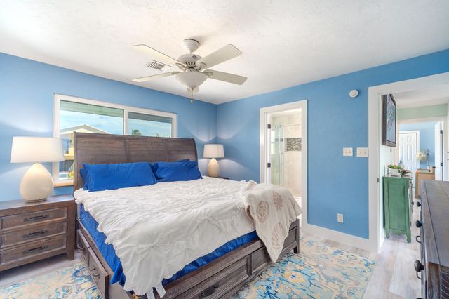 876 Gulf Drive, Summerland Key, FL 33042