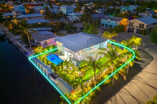 876 Gulf Drive, Summerland Key, FL 33042