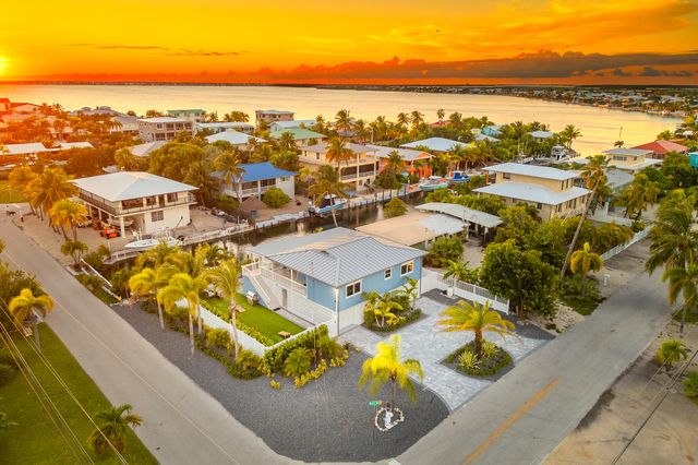 876 Gulf Drive, Summerland Key, FL 33042