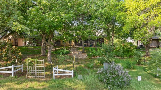 3712 Lonesome Creek Road, Granbury, TX 76049