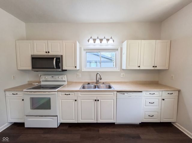 108 S Heflin Street, Indianapolis, IN 46229