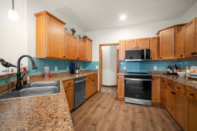 7190 Belle Fontaine BOULEVARD, Middleton, WI 53562
