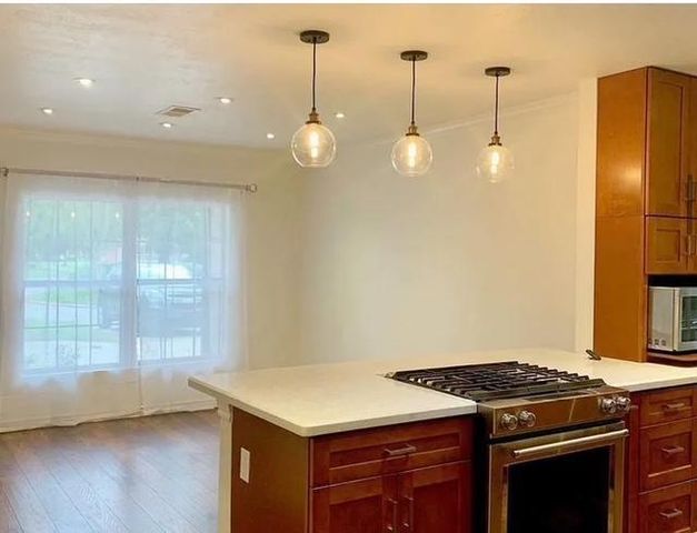 3535 Wentworth Street, Houston, TX 77004