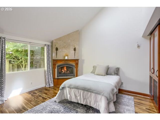 11840 Se TIMBER VALLEY Dr, Happy Valley, OR 97086