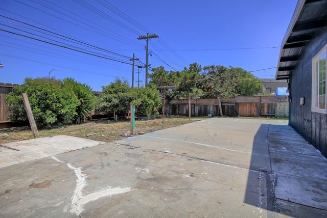 117 Magnolia Drive, Salinas, CA 93905