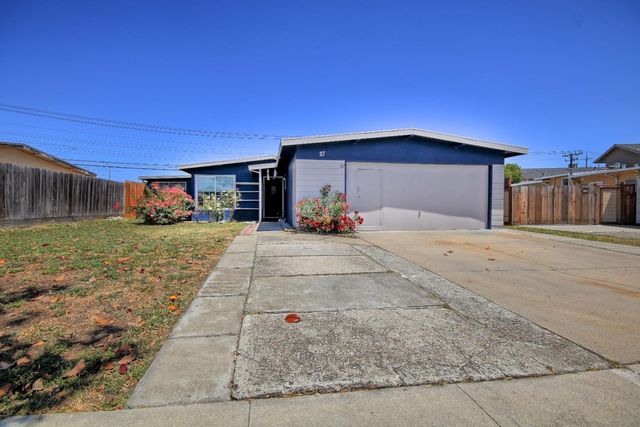 117 Magnolia Drive, Salinas, CA 93905