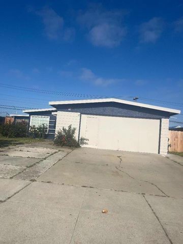 117 Magnolia Drive, Salinas, CA 93905