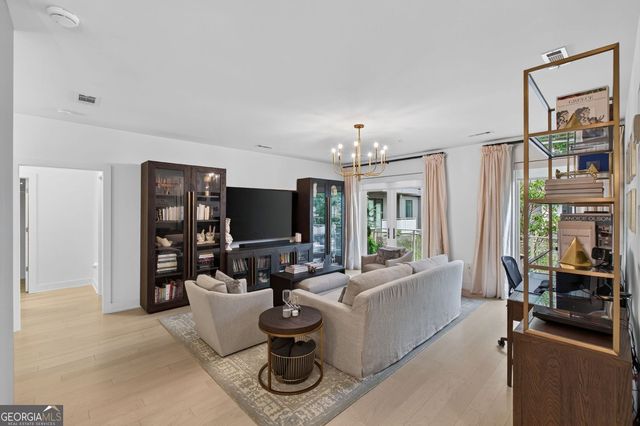 775 Juniper Street NE 328, Atlanta, GA 30308