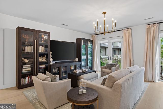 775 Juniper Street NE 328, Atlanta, GA 30308