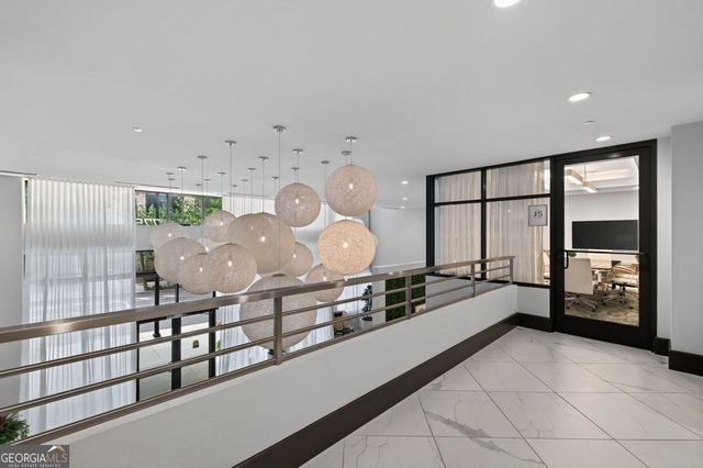 775 Juniper Street NE 328, Atlanta, GA 30308