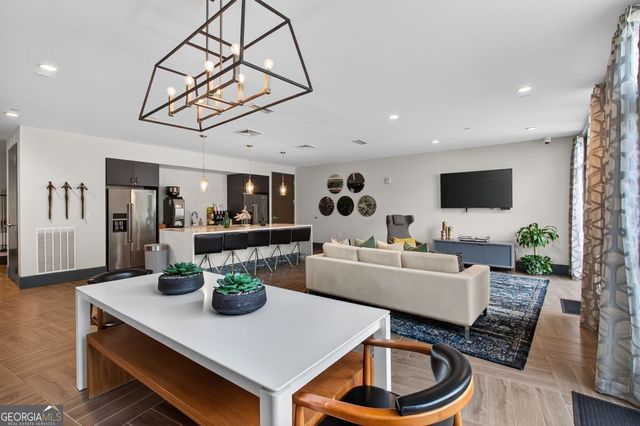 775 Juniper Street NE 328, Atlanta, GA 30308