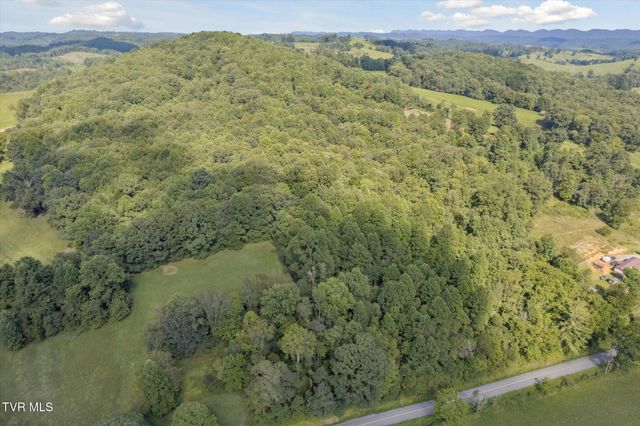 000 Long Hollow Road, Nickelsville, VA 24271