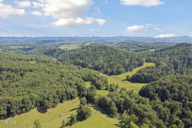 000 Long Hollow Road, Nickelsville, VA 24271