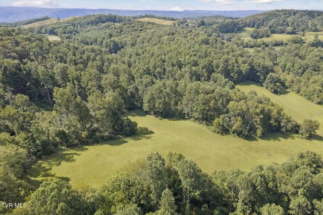 000 Long Hollow Road, Nickelsville, VA 24271